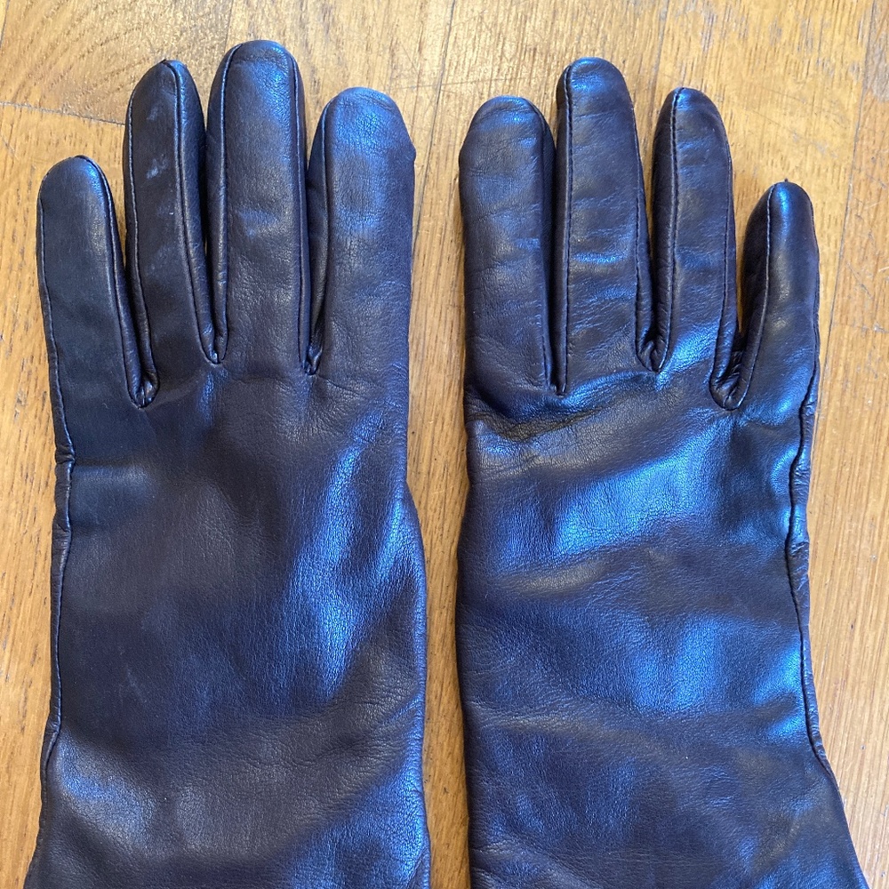 Leather and cashmere lined brown gloves